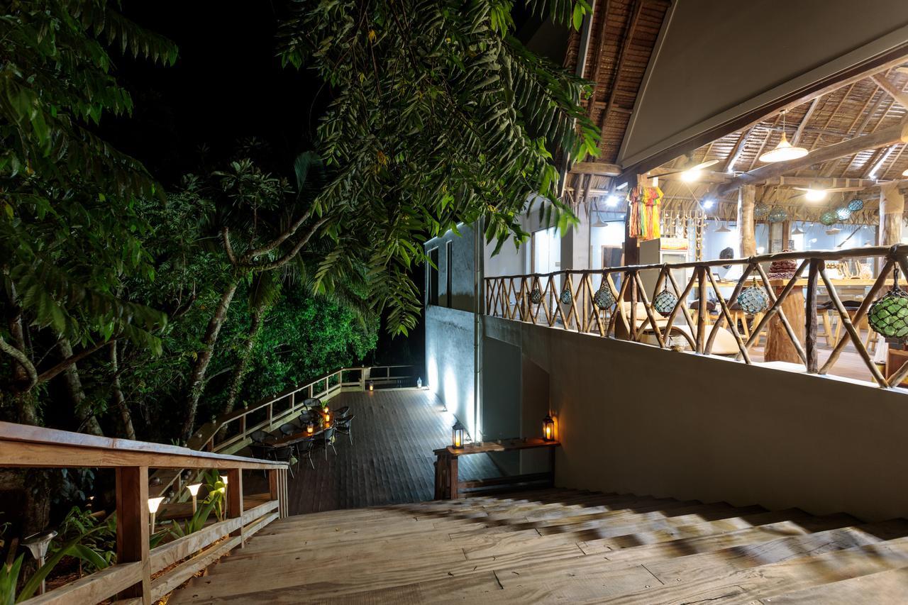 Beluu Sea View Resort Koror Exteriér fotografie